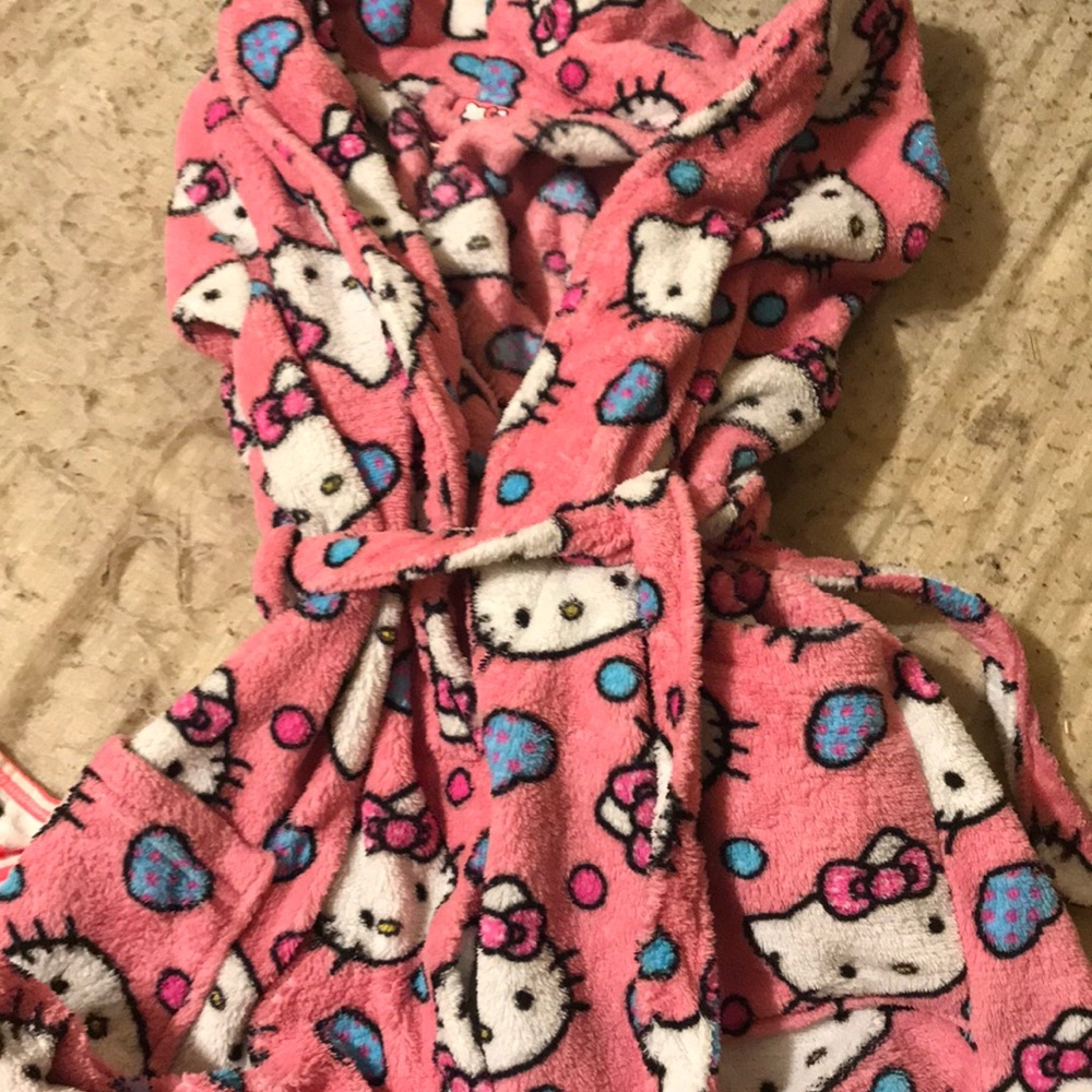 A robe good for after showers